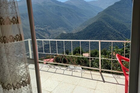 واحد دو خواب در طبقه همکف ویلا تنکابن