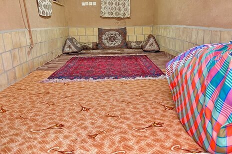 اتاق 4 در اقامتگاه بومگردی مهریز