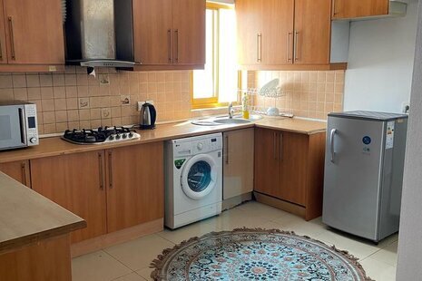 آپارتمان مبله تکخواب طبقه 2 در شهرک صدف