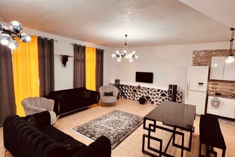 ویلا استخردار دوبلکس در کردان