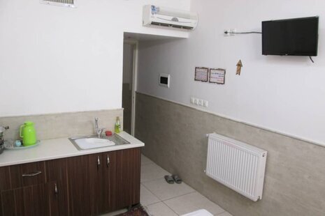 اتاق دو نفره 15 متری در مهمانپذیر قم