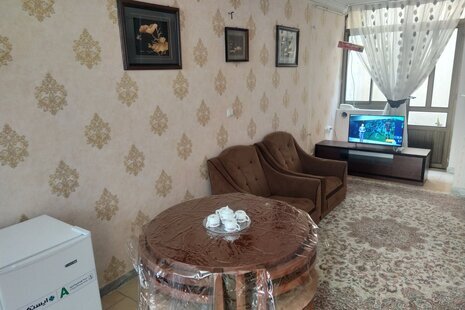 واحد تک خواب مبله در طبقه همکف ویلا رشت