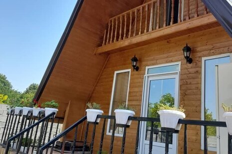 کلبه سوئیسی تکخواب جنگلی دریاچه 2 در شیرگاه