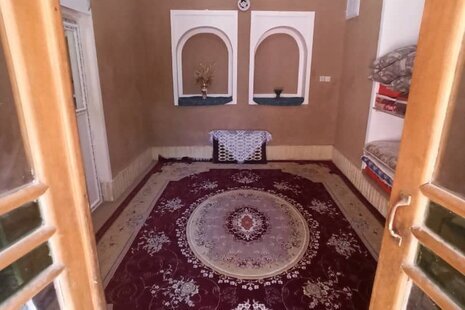 اتاق در اقامتگاه بومگردی در ورزنه