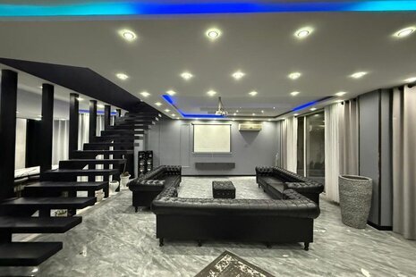 باغ عمارت استخردار سه خواب هاکان در چهارباغ