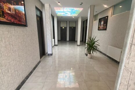 واحد 202 در هتل آپارتمان شیراز