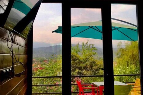 کلبه سوئیسی مبله دوبلکس جکوزی دار تک خواب در شیرگاه