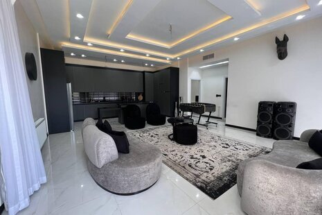 ویلا دوخواب استخردار لوکس سورنا در چهارباغ