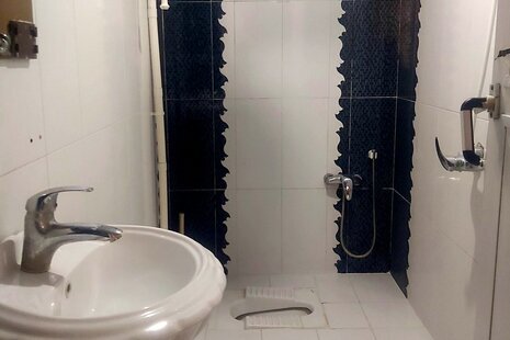 واحد تکخواب در هتل آپارتمان در مشهد