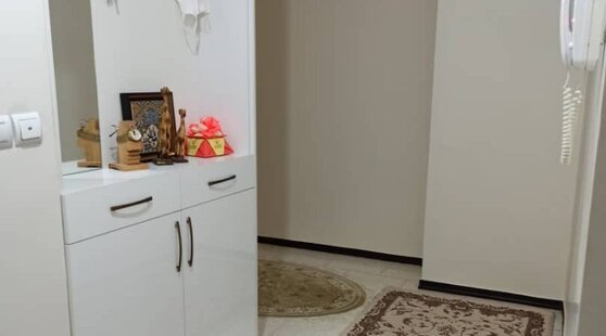 آپارتمان یک خواب در شهرک ابریشم