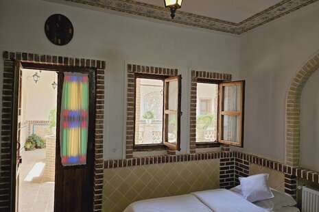 اتاق 4 در طبقه اول اقامتگاه بومگردی نطنز