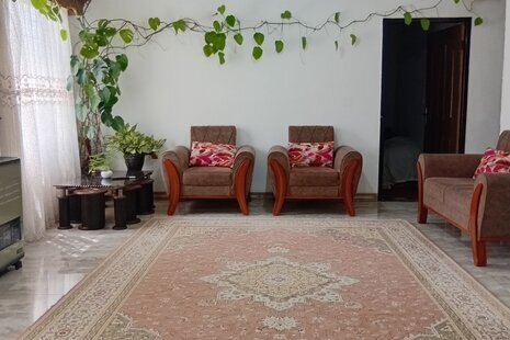 واحد مبله تکخواب در طبقه اول ویلا ملکی در چالوس