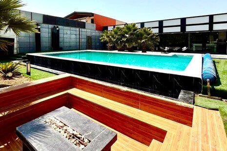 ویلا استخردار سه خواب مدیترانه ایی گالاپاگوس در چهارباغ