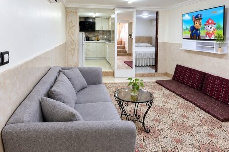 آپارتمان مبله تکخواب طبقه پایین در مشهد