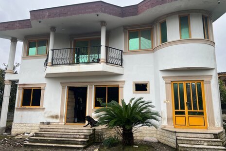 واحد مبله دوخواب در طبقه دوم ویلا در چالوس