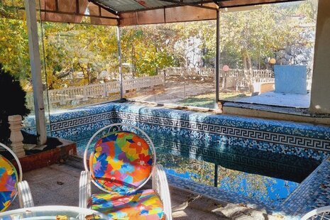 ویلا استخردار 4 فصل تکخواب در شهریار