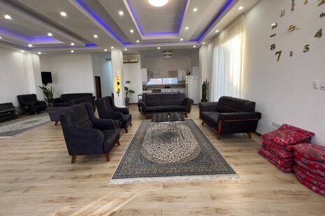 ویلا دوبلکس چهار خواب روژ در شهرک زعفرانیه