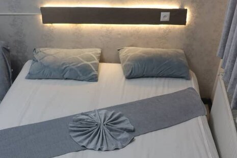 اتاق 4 تخت در هتل مشهد