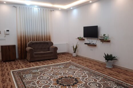 واحد مبله دوخواب در طبقه همکف ویلا  کاسپین در پره سر