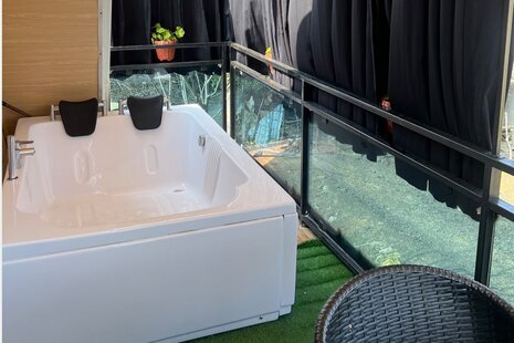 کلبه سوئیسی تکخواب جکوزی دار آیهان در ماسال