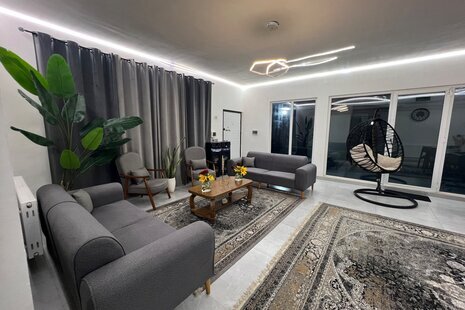 ویلا استخردار دوخواب مبله در چهارباغ