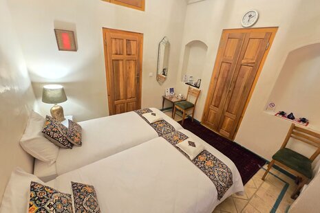 اتاق عقیق در بومگردی کاشان