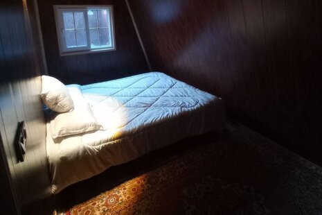 کلبه سوئیسی استخردار سه خواب جنگلی در چمستان