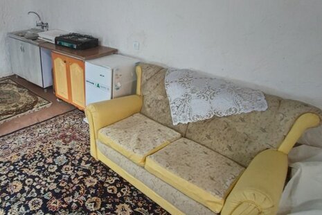 کلبه کاهگلی مبله باران در چمستان