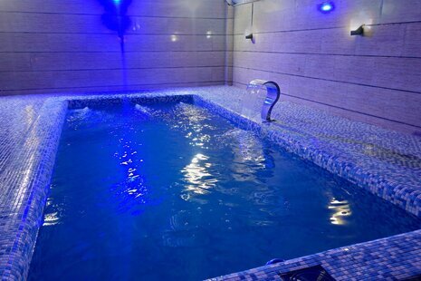 ویلا استخردار تک خواب آیهان در شهریار