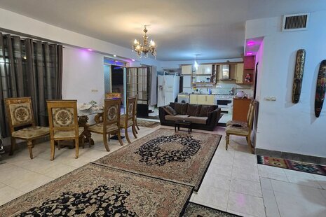 ویلا سه خواب استخردار شقایق در چهارباغ