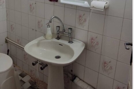 سوئیت مبله تمیز در مرکز شهر اصفهان