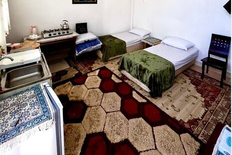 سوئیت یادبود در شهرک گلستان قشم