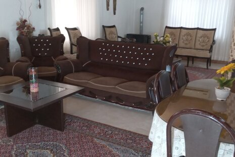 واحد مبله دوخواب طبقه همکف ویلا در نوشهر