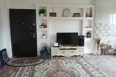 واحد مبله دوخواب  در طبقه اول ویلا در ماسال