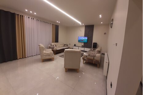 ویلا استخردار سه خواب هانا در محمود آباد