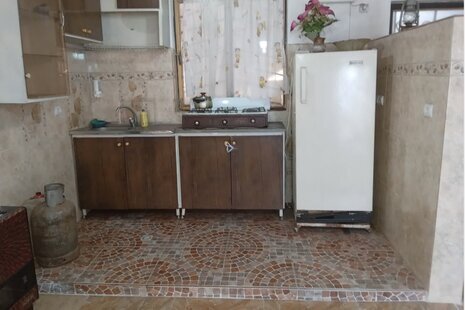 واحد دو خواب در طبقه اول ویلا آمل
