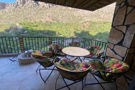 واحد دوخواب شماره 2 در اقامتگاه بومگردی پاوه