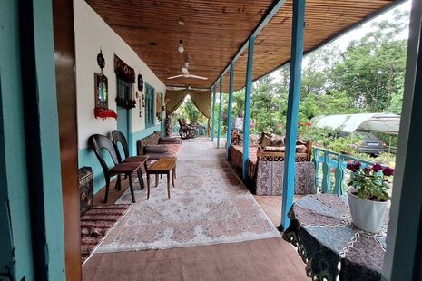 اتاق سنتی 30متری VIP در اقامتگاه بومگردی شفت