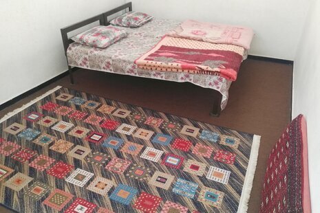 اتاق مهمانسرا در لار