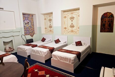 اتاق 30 متری گلبهار 7 دراقامتگاه بوم گردی اصفهان