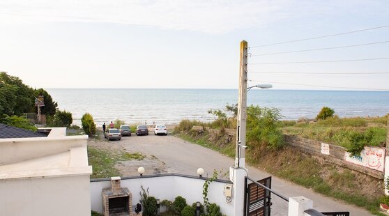 ویلا استخردار چهارخواب پلاک یک دریا در محمودآباد