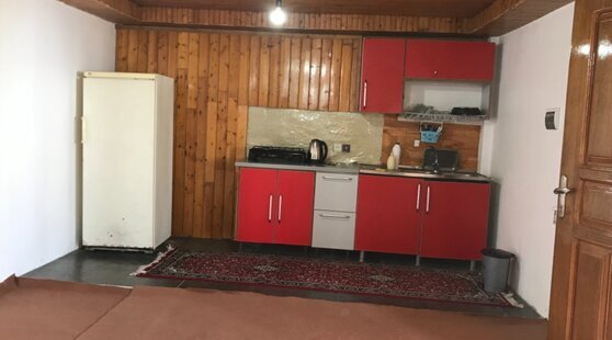 خانه چوبی طبقه اول در فیلبند