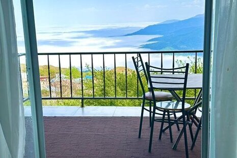 واحد طبقه همکف در باغ ویلا در امل