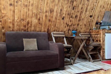 کلبه سوئیسی مبله تکخواب آریا من در تنکابن