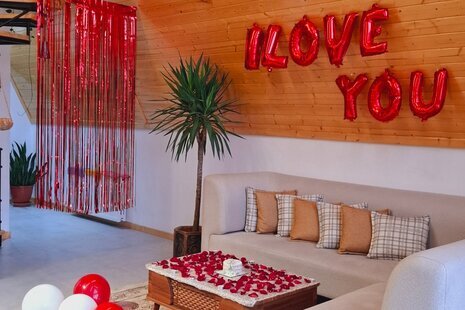 کلبه سوئیسی دوخواب مدرن در نمک آبرود