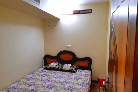 آپارتمان نوساز و دربست درقلب شهر