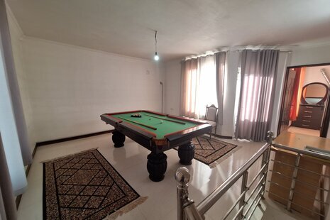 ویلا باغ دوبلکس استخردار دوخواب در چهارباغ