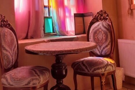 اتاق 3 نفره ترنج در اقامتگاه سنتی شیراز