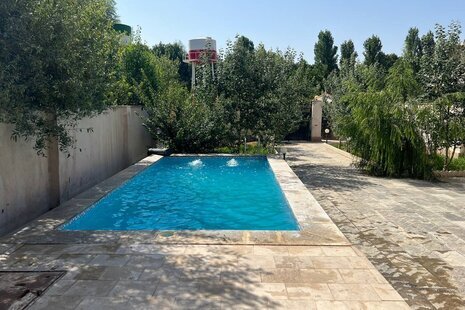 ویلا استخردار دوخواب کلاسیک امیر در چهارباغ