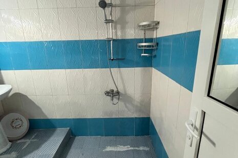 واحد تکخواب تراس دار 3 در هتل آپارتمان قشم